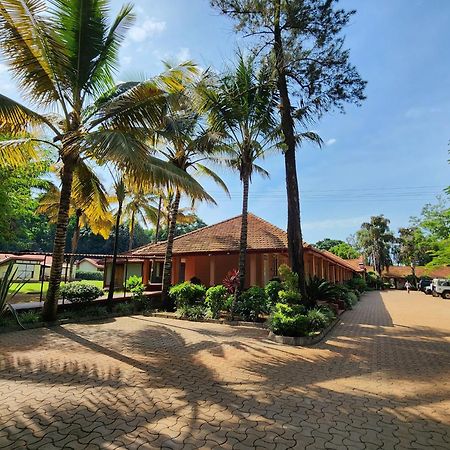 Masindi Hotel Ngoại thất bức ảnh