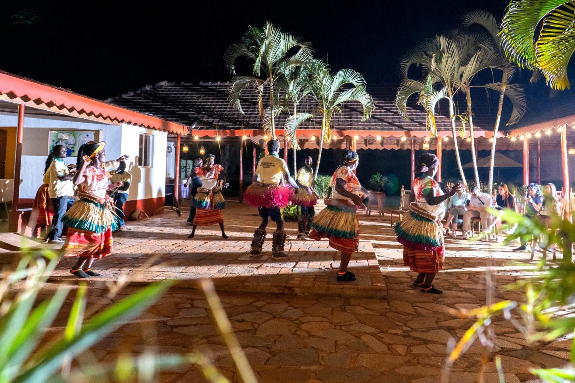 Masindi Hotel Ngoại thất bức ảnh