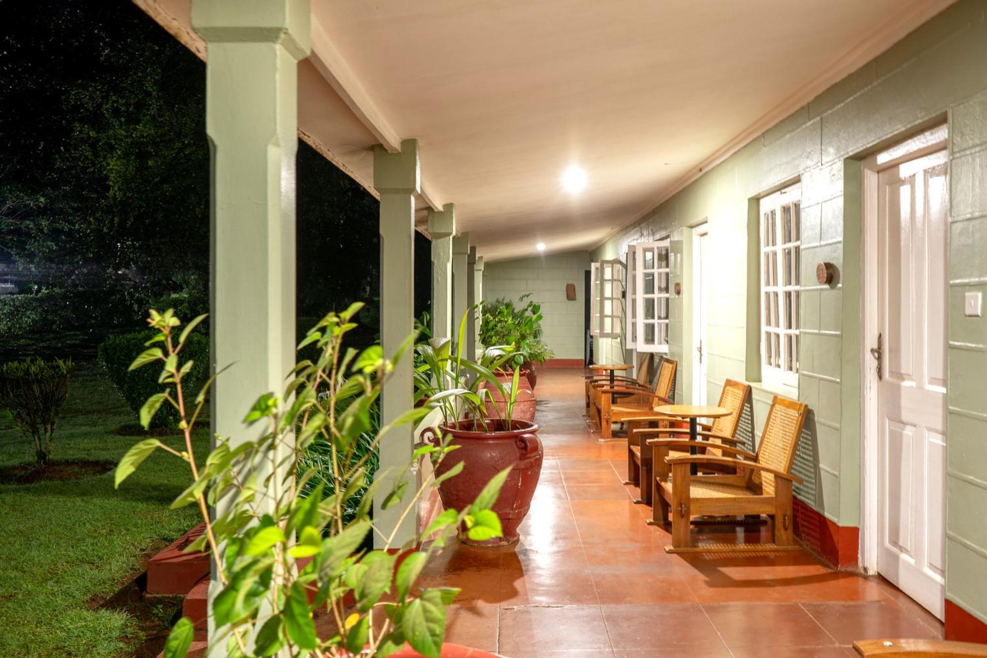 Masindi Hotel Ngoại thất bức ảnh