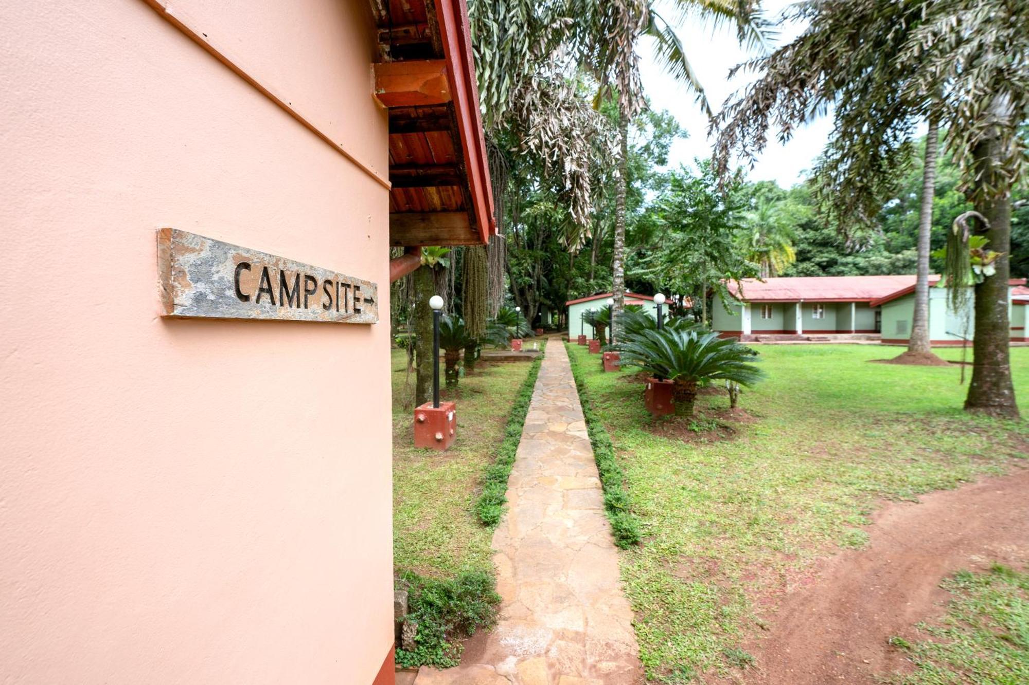 Masindi Hotel Ngoại thất bức ảnh