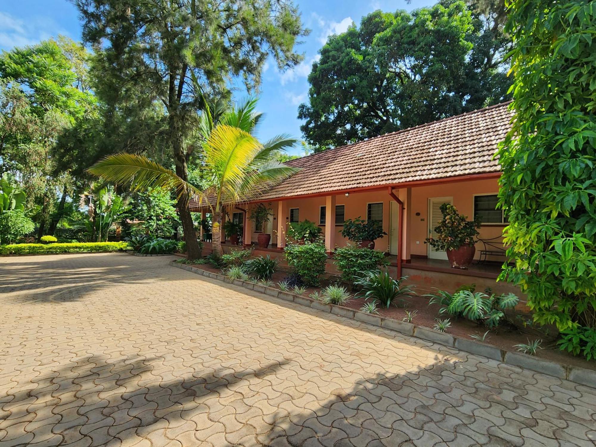 Masindi Hotel Ngoại thất bức ảnh