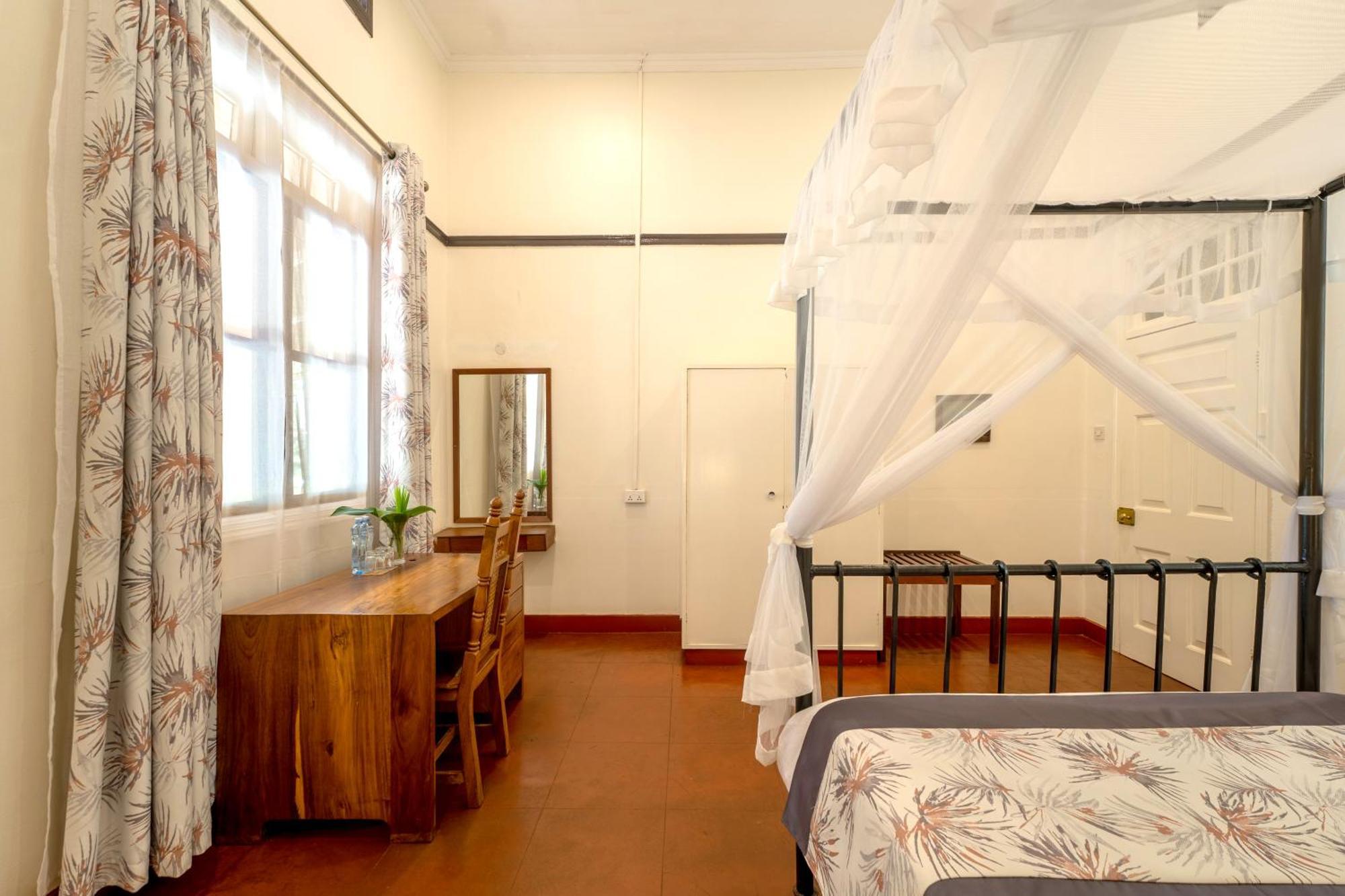 Masindi Hotel Ngoại thất bức ảnh